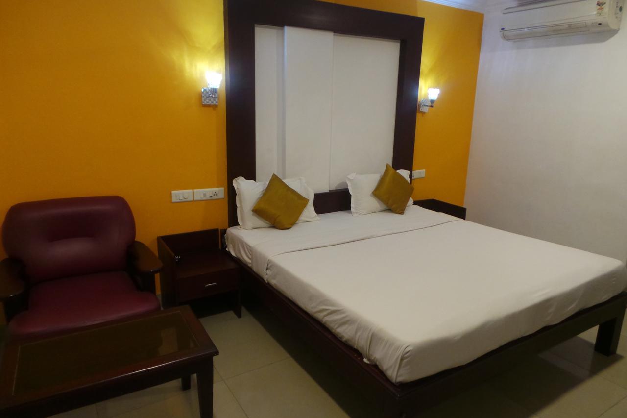 Hotel Wayanad Regency Kedavur Exterior photo